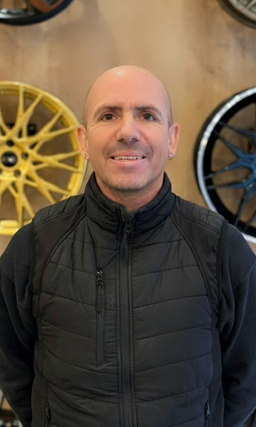 Florian Mackl - Reifen Auer GmbH